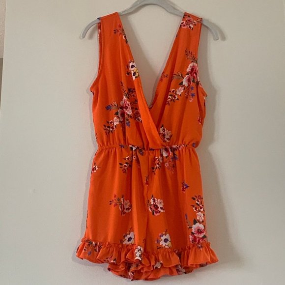 Peach Love California Floral Romper Small - Picture 2 of 5